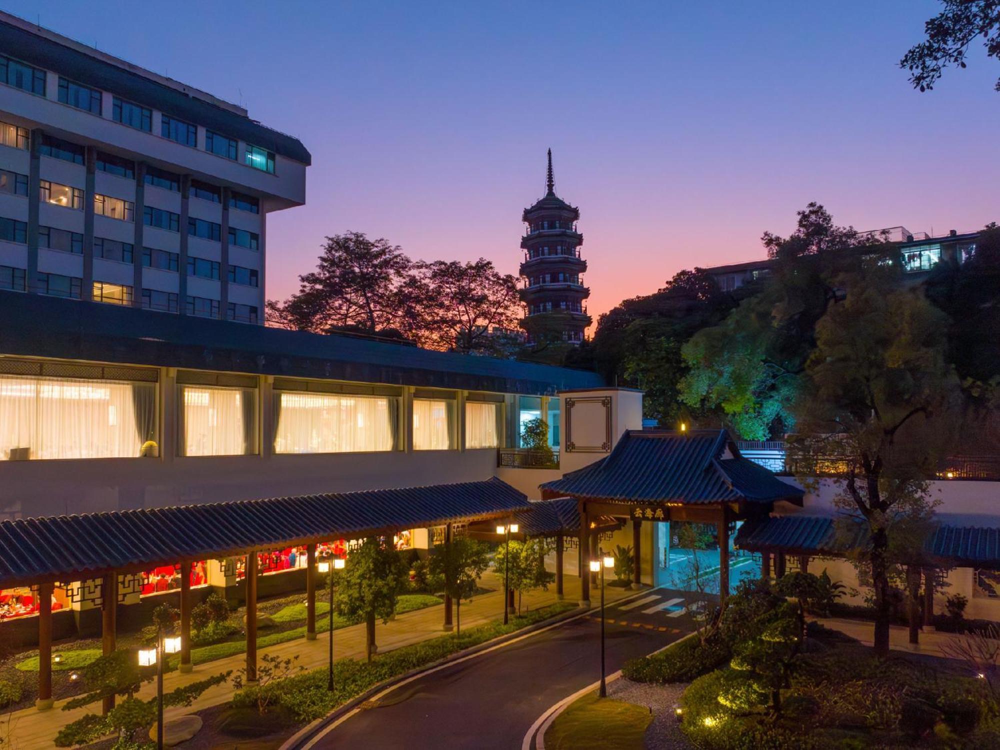 Guangdong Yingbin Hotel-Free Canton Fair Shuttle Bus Exterior foto
